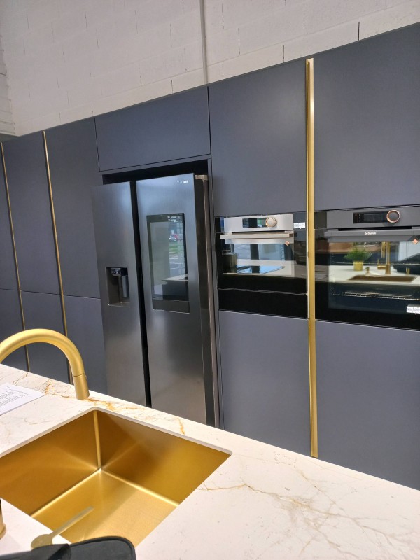 Réalisation d'une cuisine Autocam sur mesure à Sarah troff