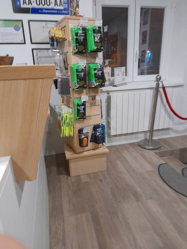 Où trouver une entreprise pour faire la carte grise de mon véhicule d'importation étrangère sur Bischwiller