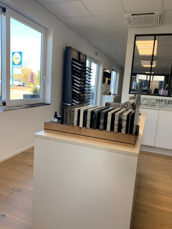  Cuisine sur-mesure avec kilos deck tonnes et bois à Libourne 